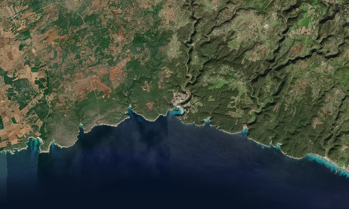 Flyfoto av Cala Galdana - Serpentona