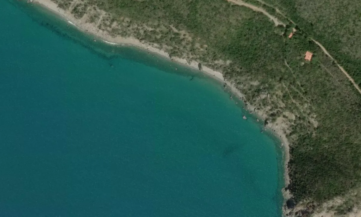 Flyfoto av Cala Le Rocchette