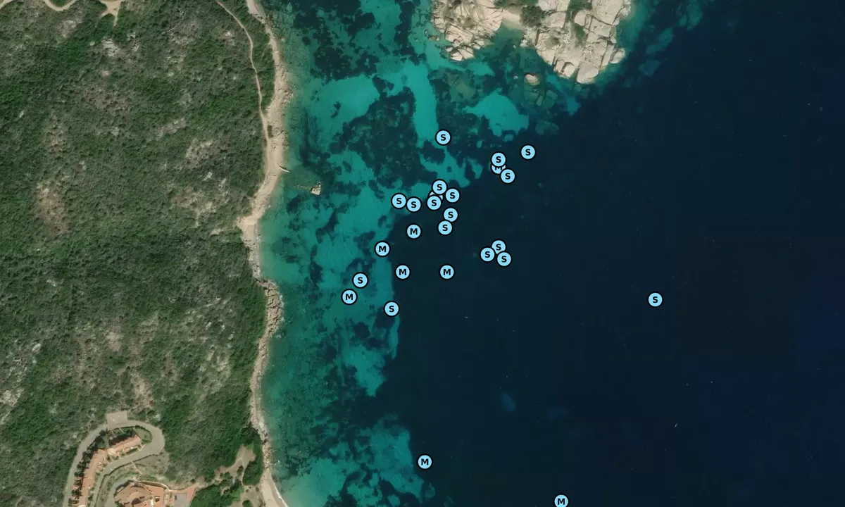 Flyfoto av Cala Marmorata