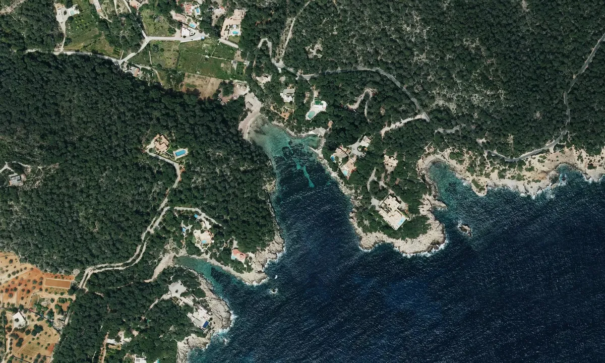 Flyfoto av Cala Mastela