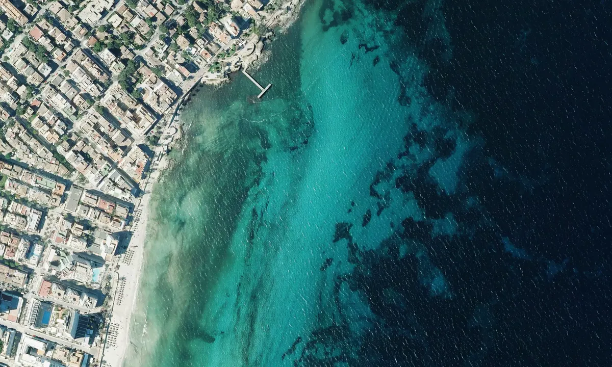 Flyfoto av Cala Millor