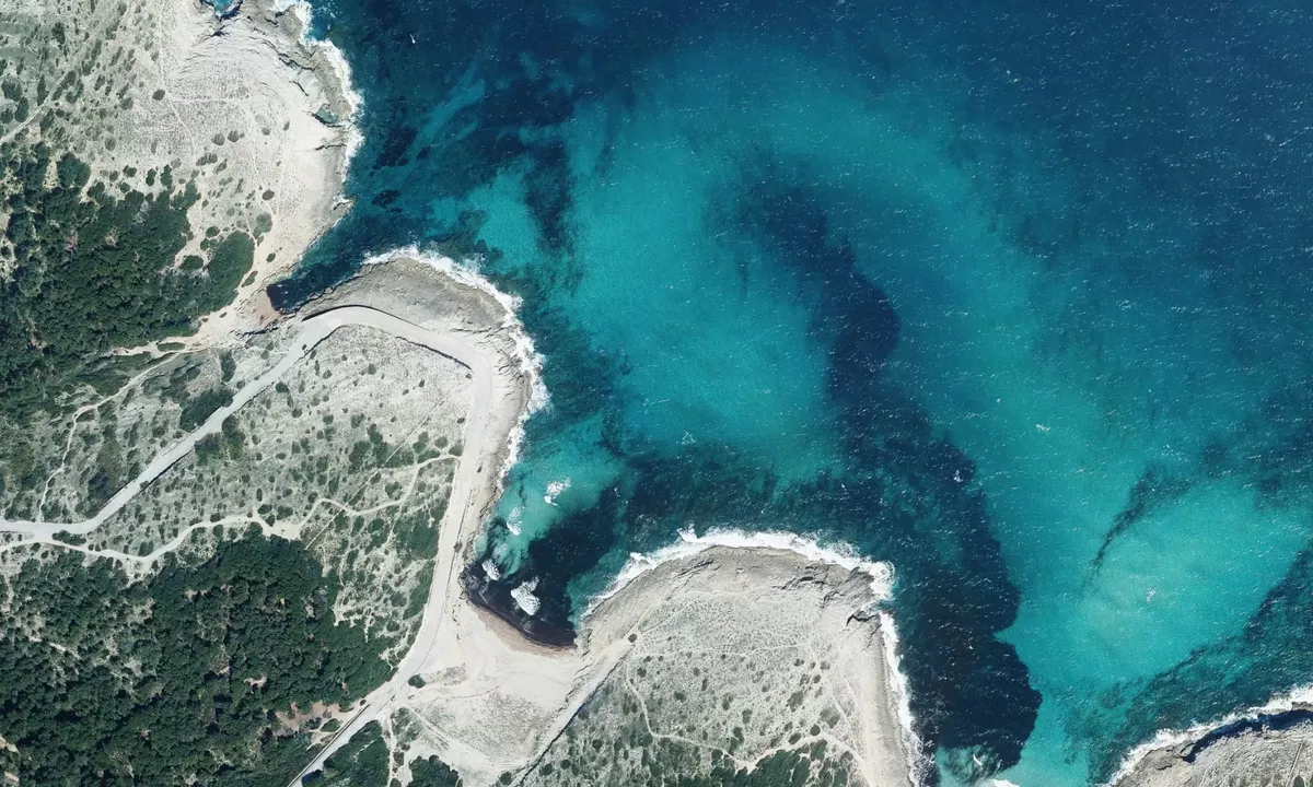 Flyfoto av Cala Mitjana - Artà
