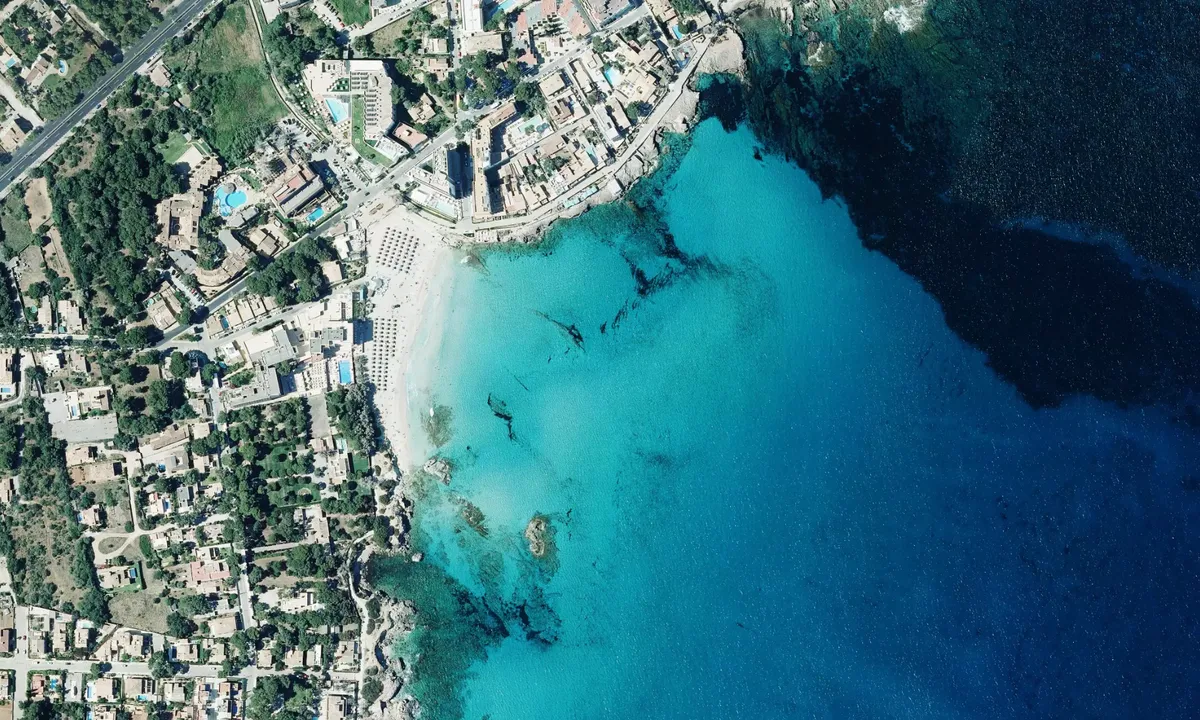 Flyfoto av Cala Moll