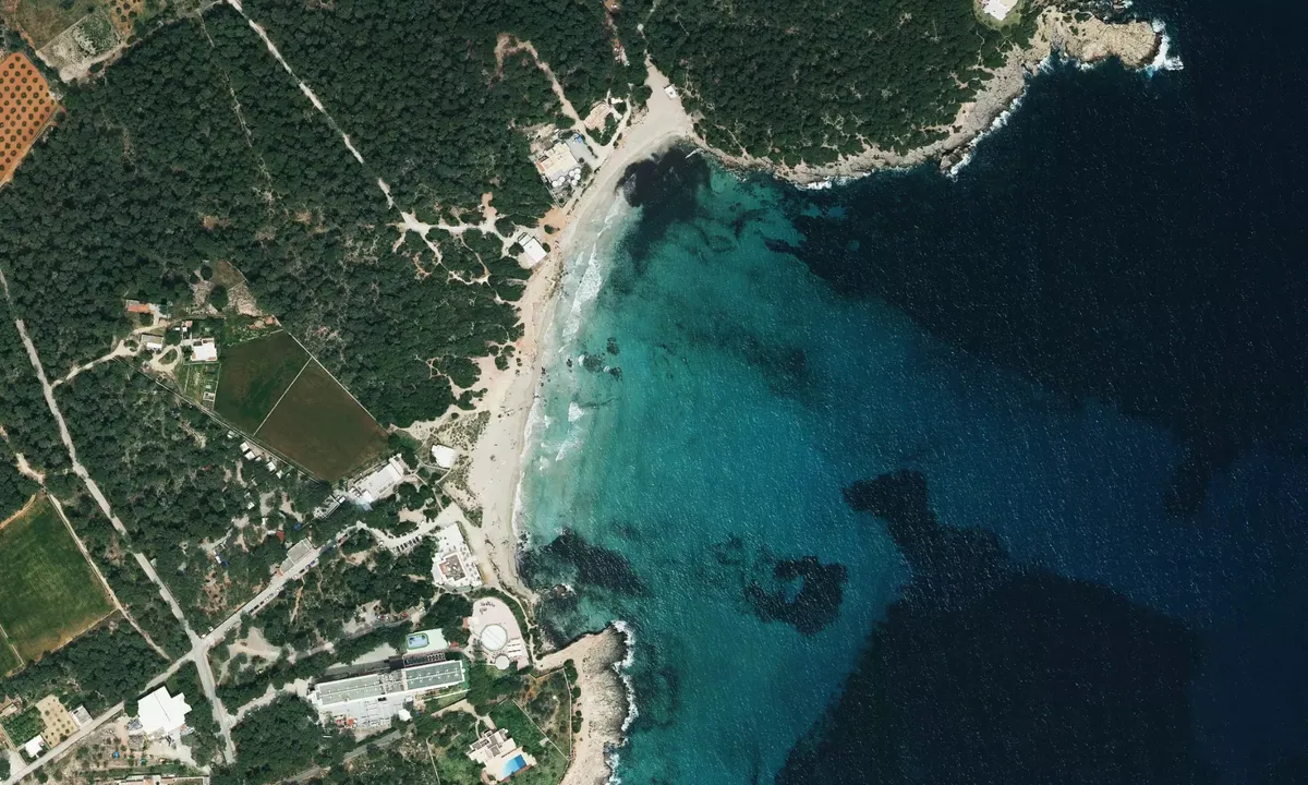 Flyfoto av Cala Nova