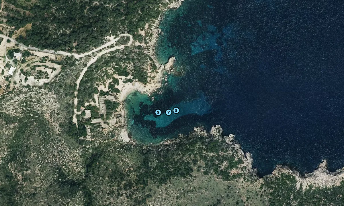 Satelite image of Cala Serra