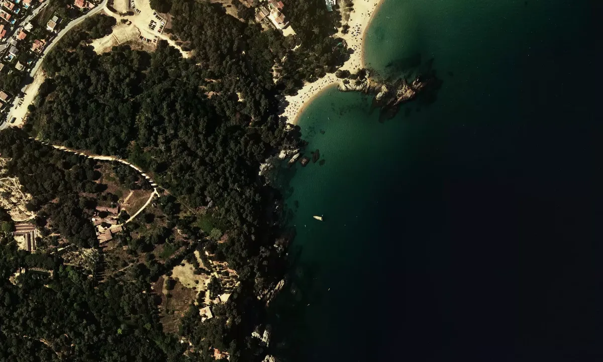 Flyfoto av Cala Treumal