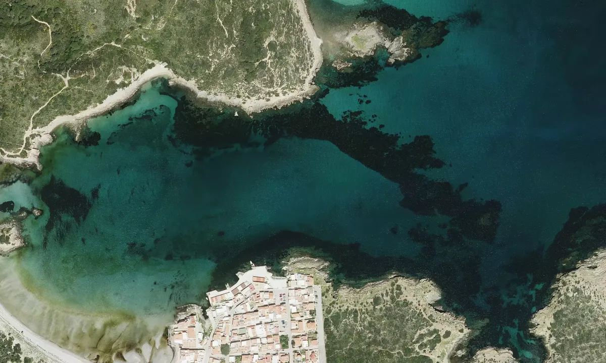 Flyfoto av Cala Vellana