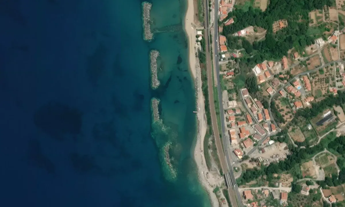 Flyfoto av Calabro