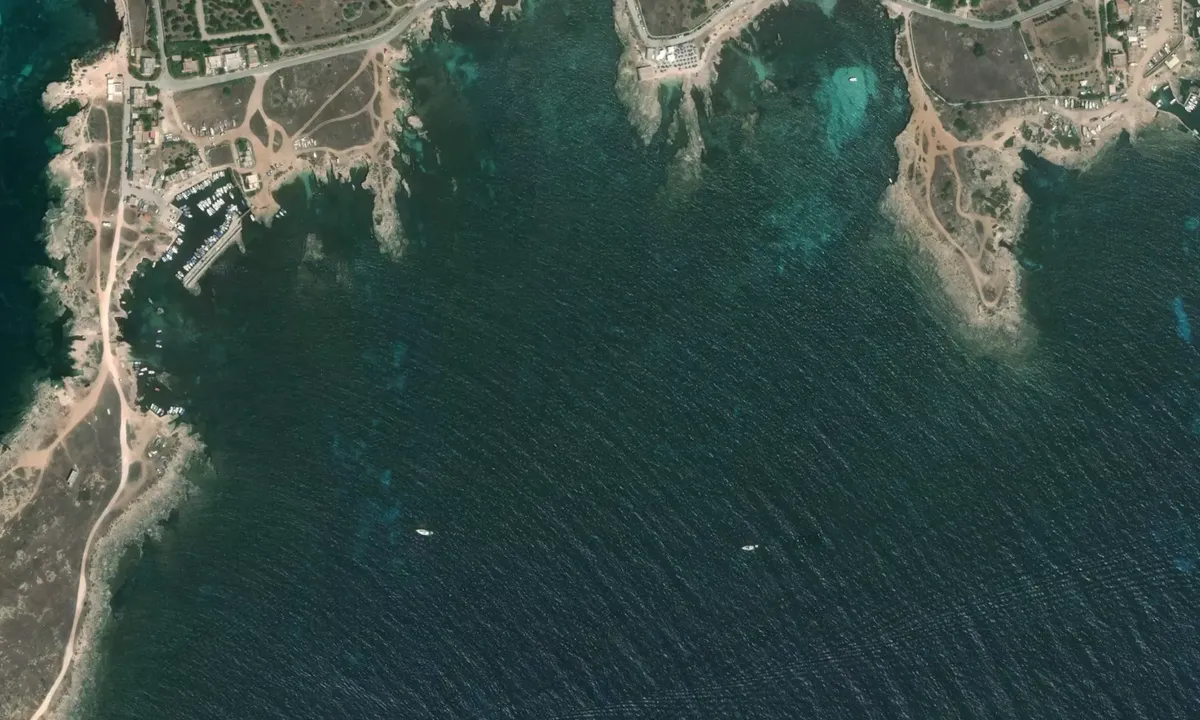 Flyfoto av Calamoni Beach