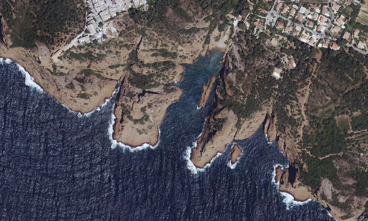 Flyfoto av Calanque de Figuerolles