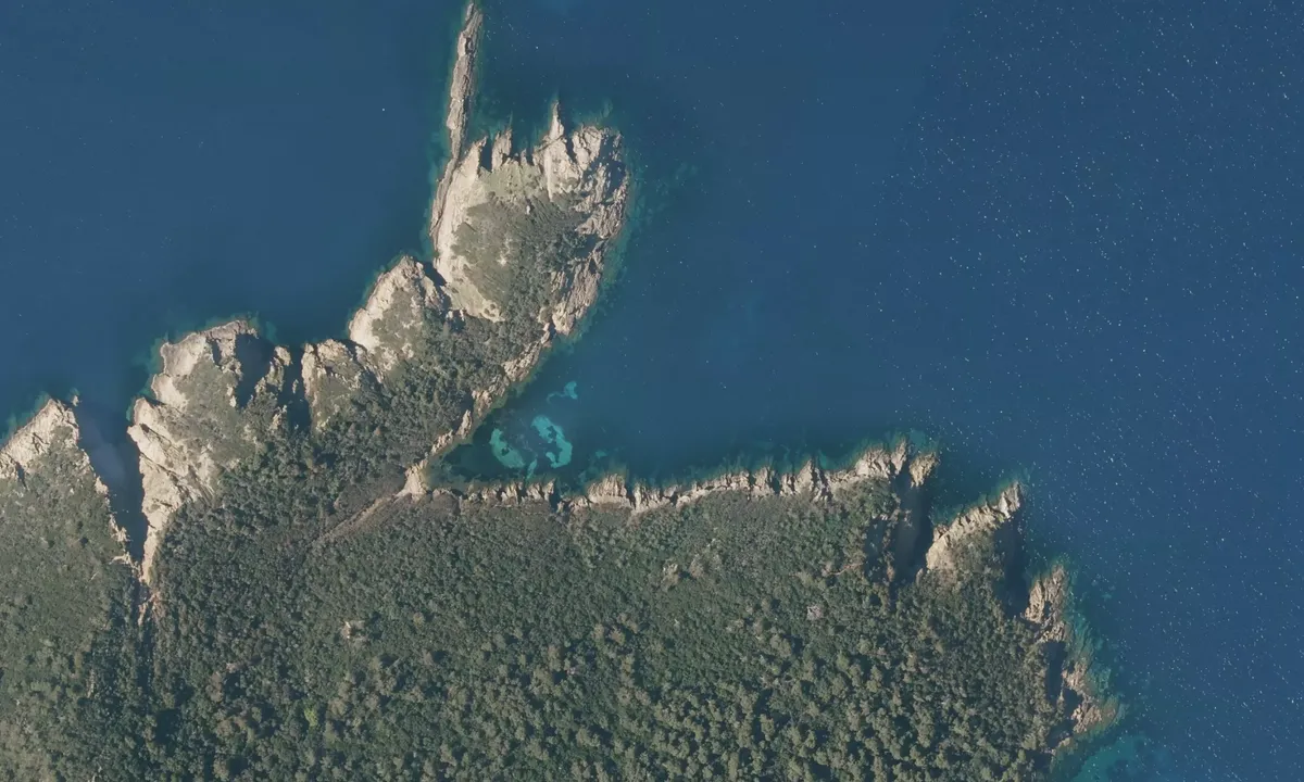 Flyfoto av Calanque Longue
