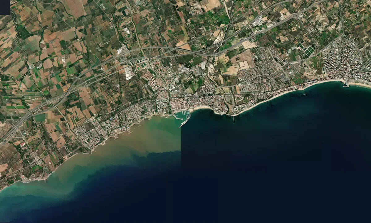 Flyfoto av Cambrils Marina