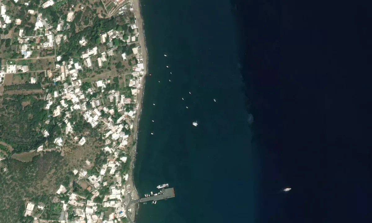 Flyfoto av Campo boe Sea Panarea