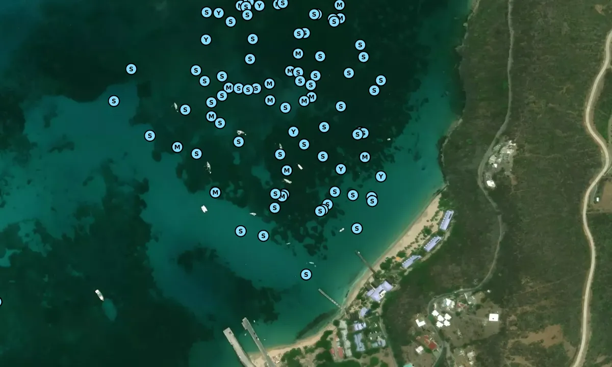 Satelite image of Canouan bay