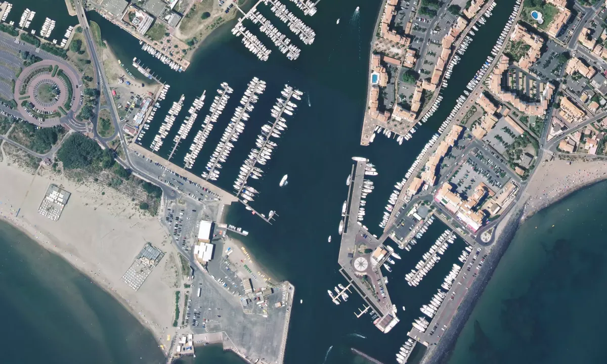 Flyfoto av Cap d'Agde Marina