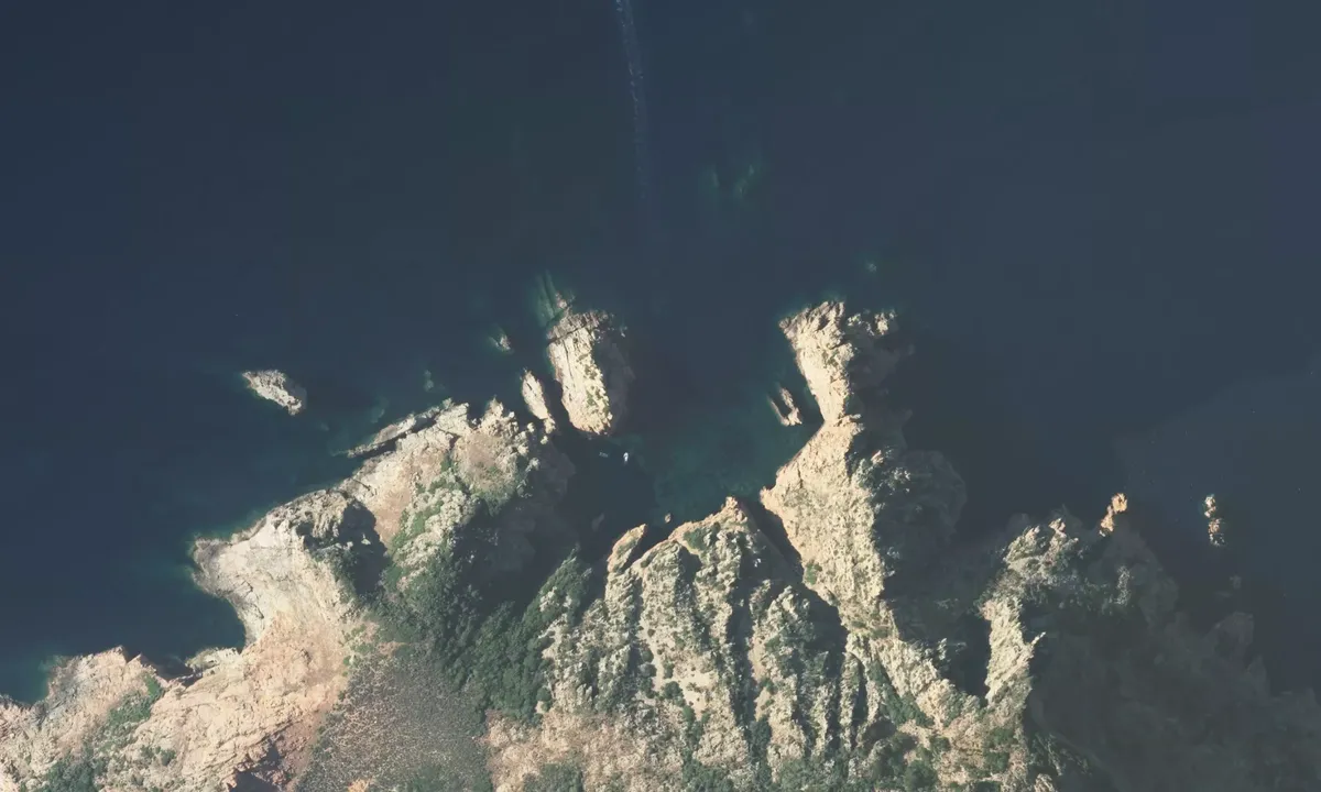 Flyfoto av Cap Rossu