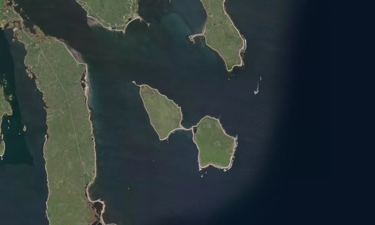 Flyfoto av Cape Negro Island