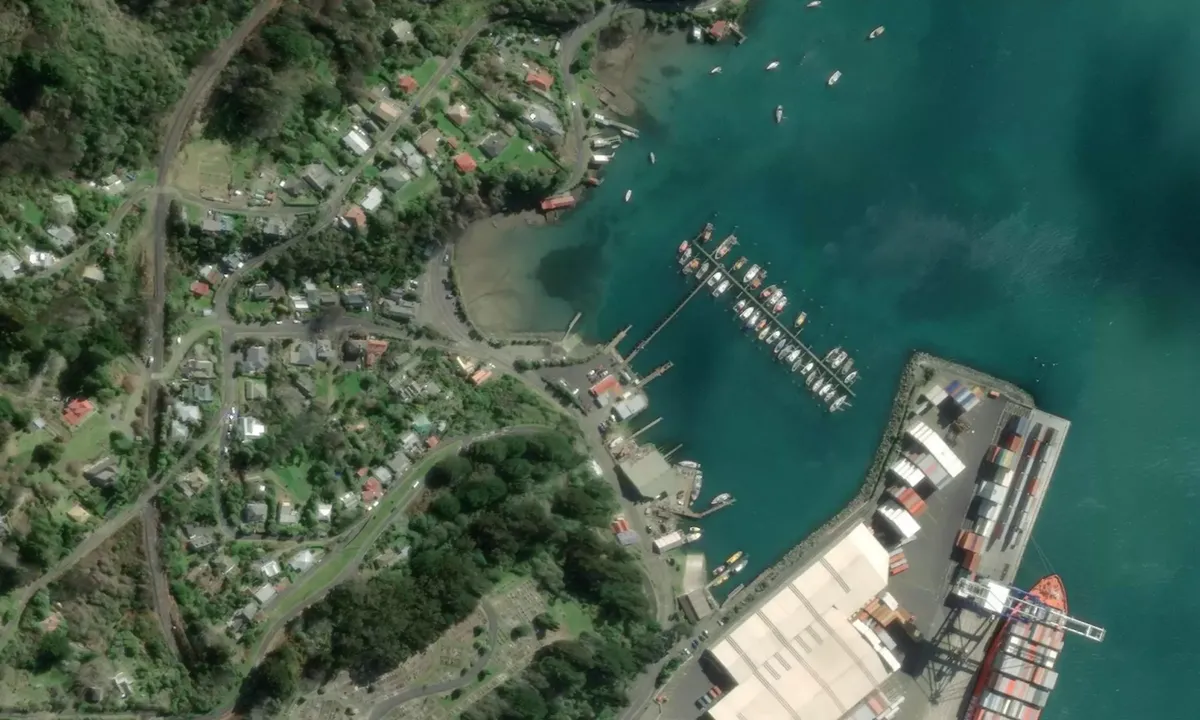 Flyfoto av Careys Bay Marina