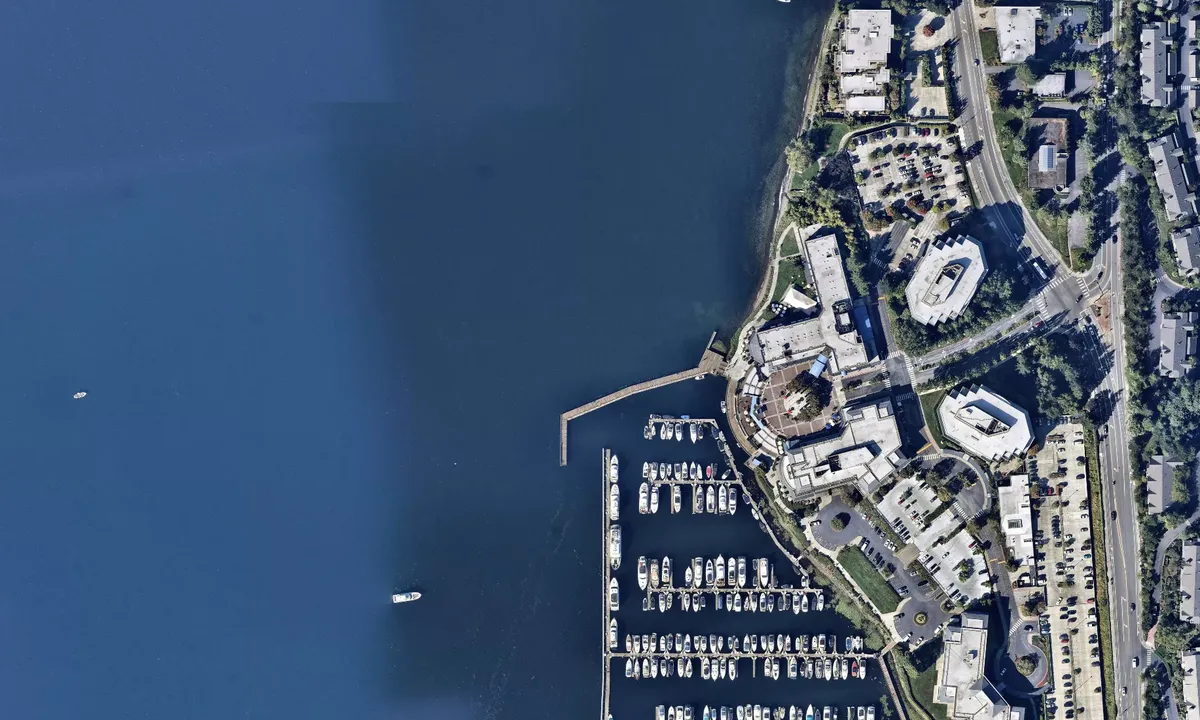 Flyfoto av Carillon Point Marina
