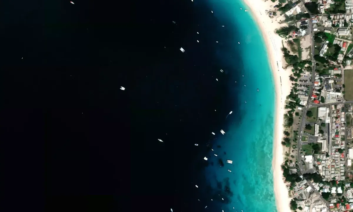 Flyfoto av Carlisle Bay
