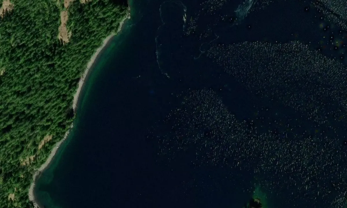 Flyfoto av Cascade Bay