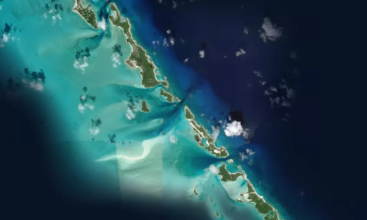 Flyfoto av Cave Cay North