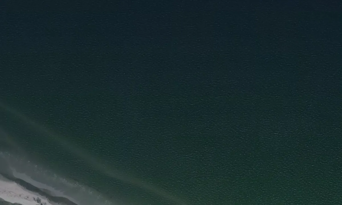 Flyfoto av Cedar Island North