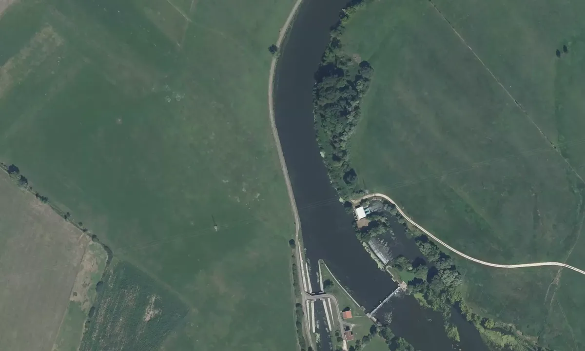 Satelite image of Chantes