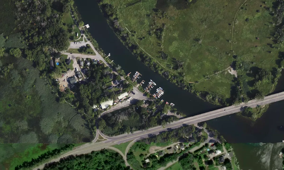 Satelite image of Chateauguay Marine