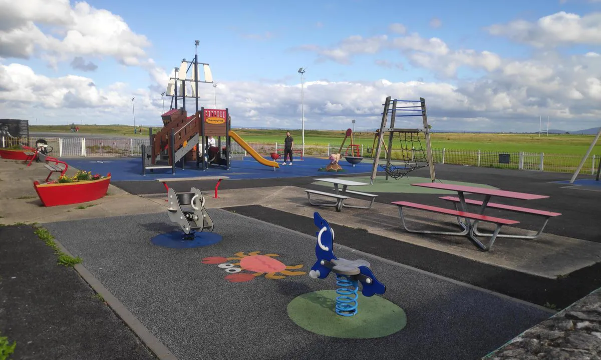 Claddagh: Children's Playground. They're right beside the pier
.