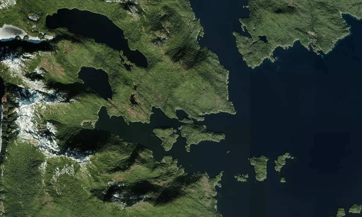 Flyfoto av Clare Island - Alaska