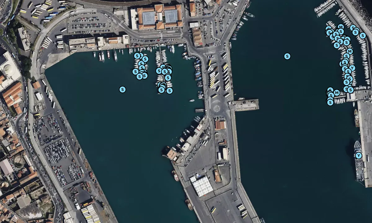 Satelite image of Club Nautico Catania 1