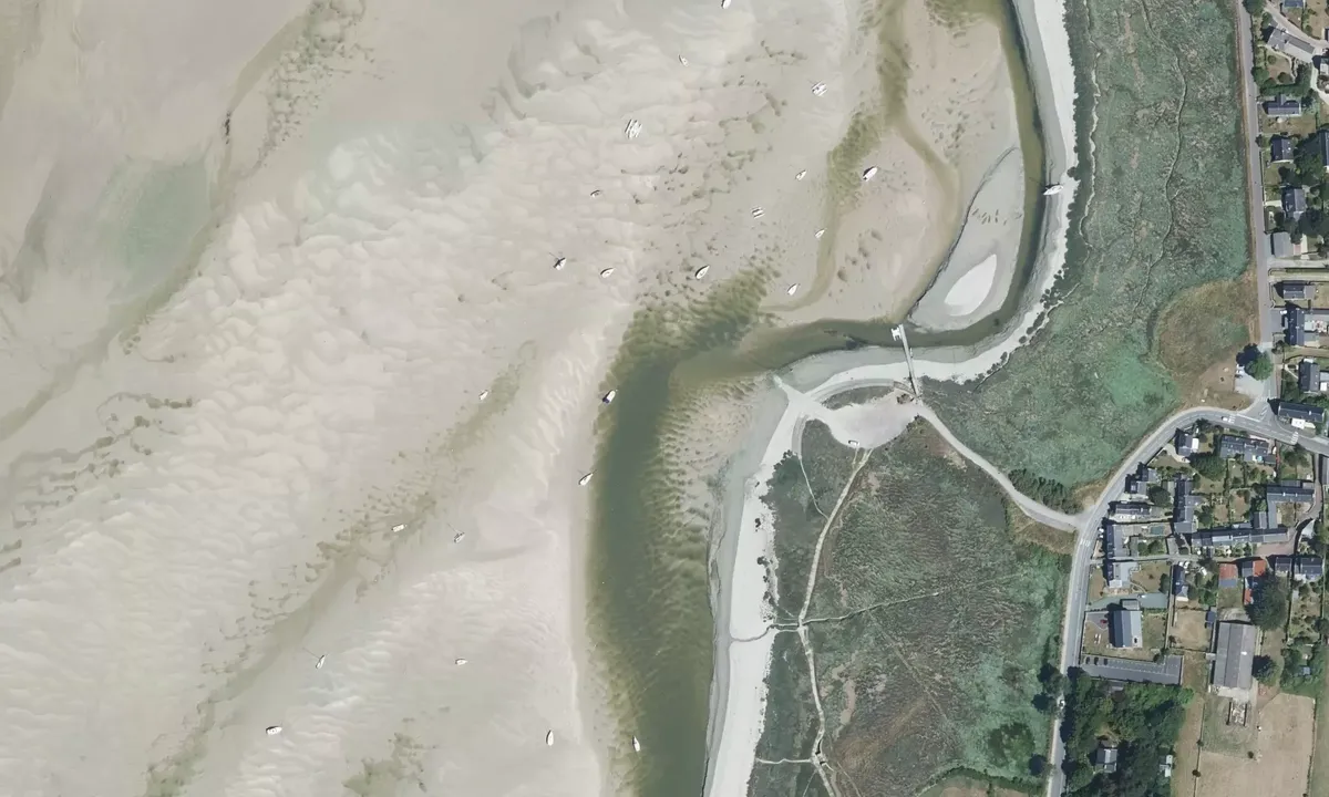 Satelite image of Club Nautique de Regneville sur Mer