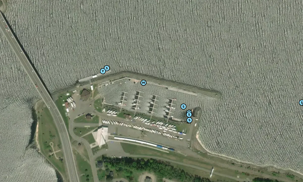 Satelite image of Club Nautique Jacques-Cartier