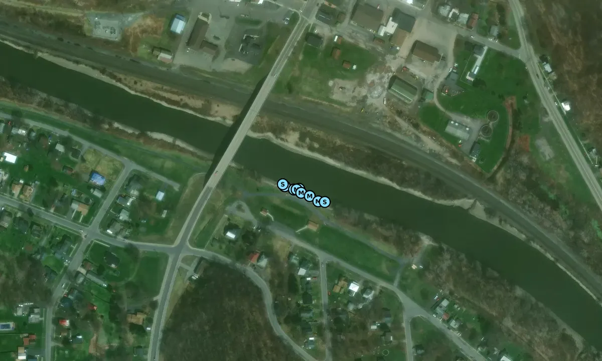 Satelite image of Clyde Village Dock at Lauraville Landing (Free Doc