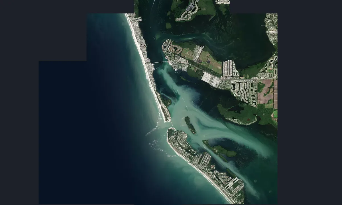 Flyfoto av Coquina Beach