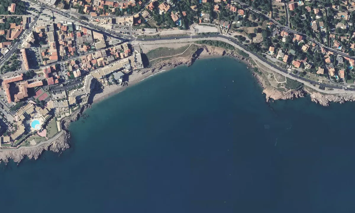 Flyfoto av Crique de l'Anau