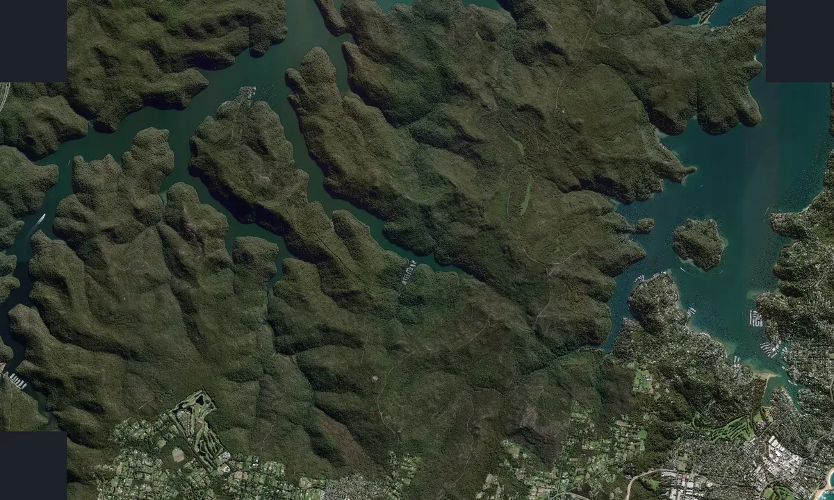 Flyfoto av d'Albora Marinas-Akuna Bay