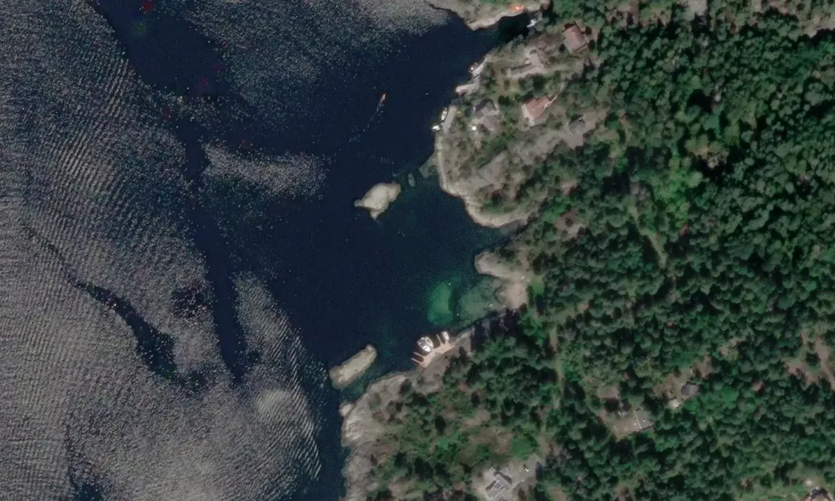 Satelite image of Daumannsbukta