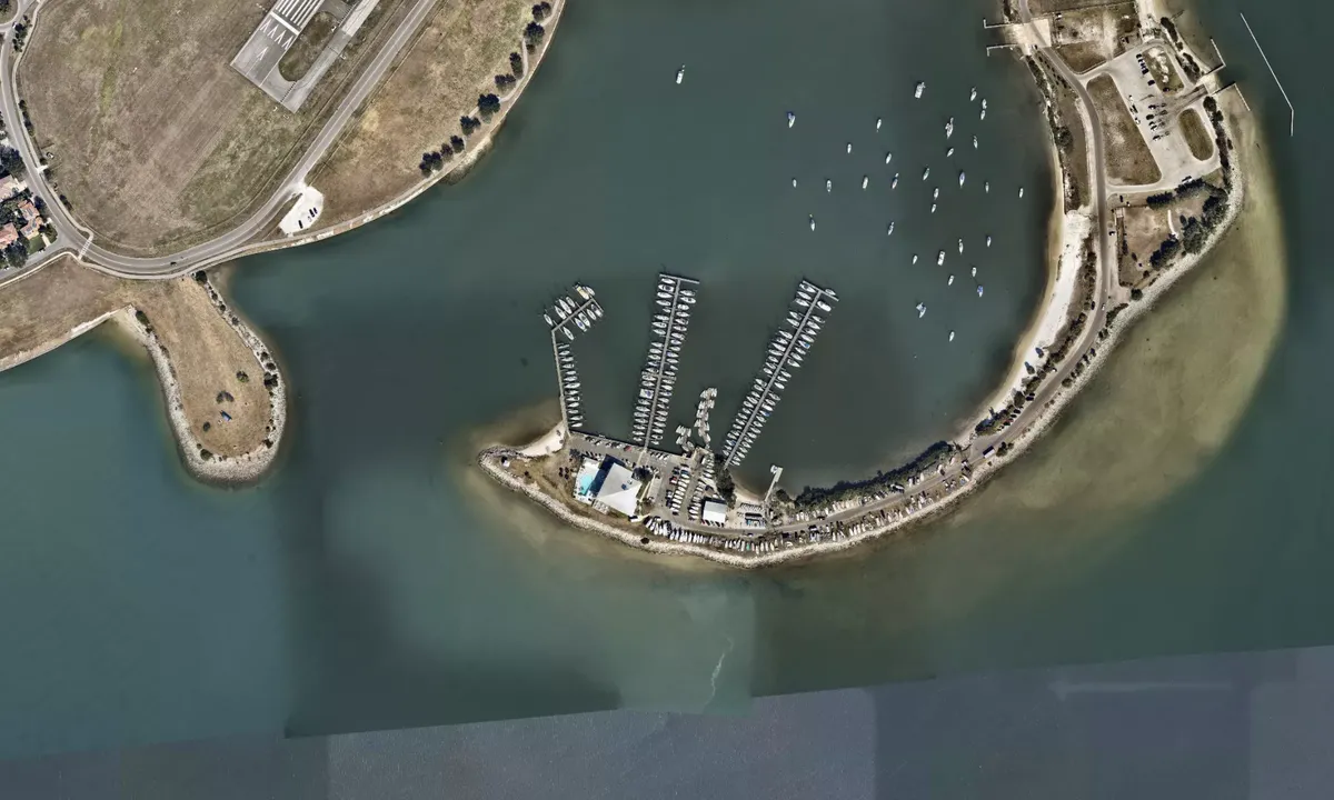 Flyfoto av Davis Island Yacht Club
