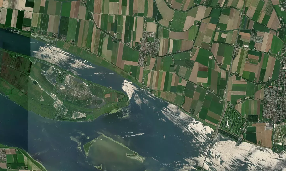 Flyfoto av De Hitsert Yacht Harbour