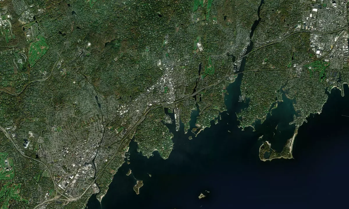 Flyfoto av Delamar Greenwich Harbor