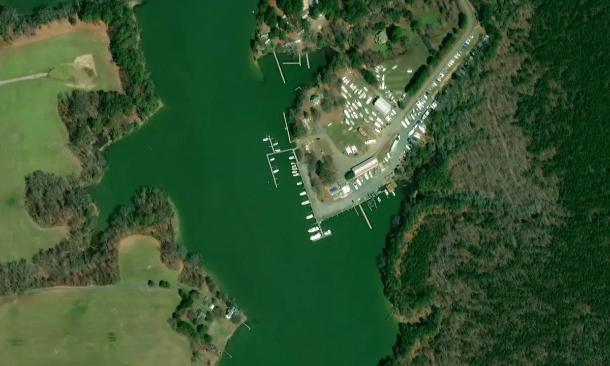 Flyfoto av Dennis Point Marina and Campground