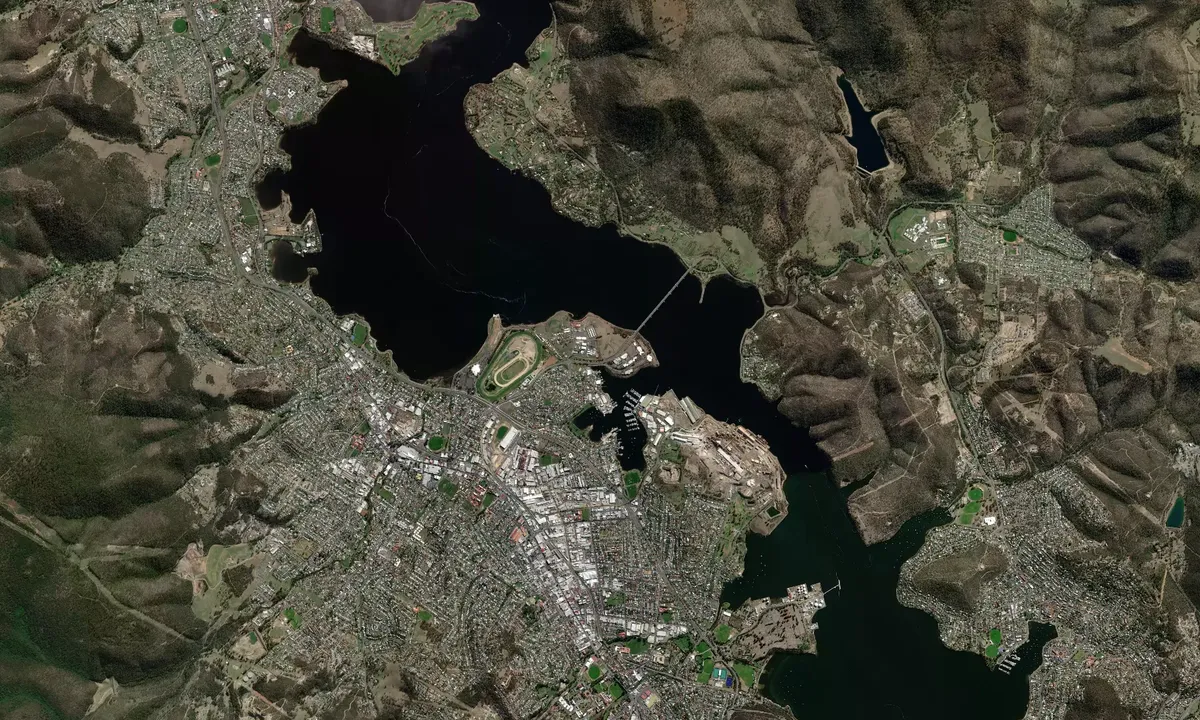 Flyfoto av Derwent Marine