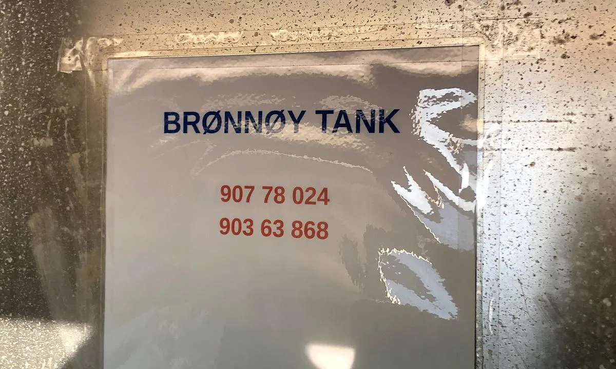 Diesel: Brønnøy Tank: Kontaktinformasjon til Brønnøy Tank.