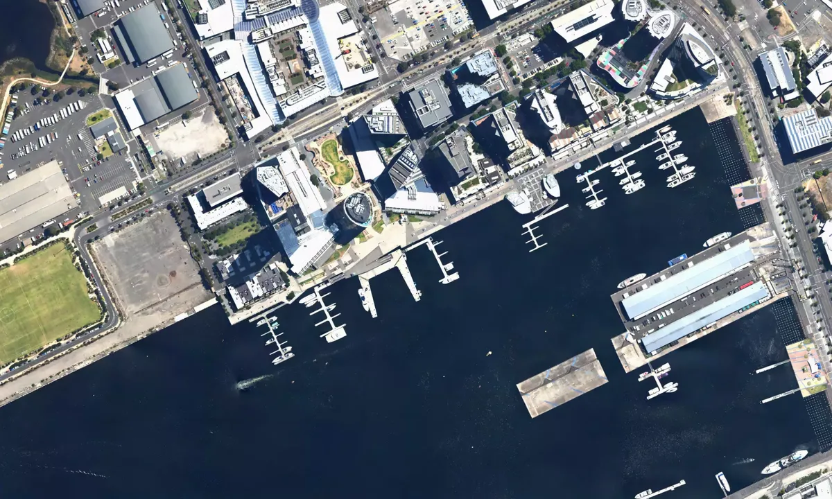 Flyfoto av Docklands Marina
