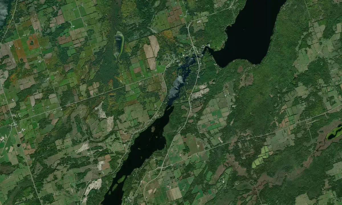 Flyfoto av Douglas Island