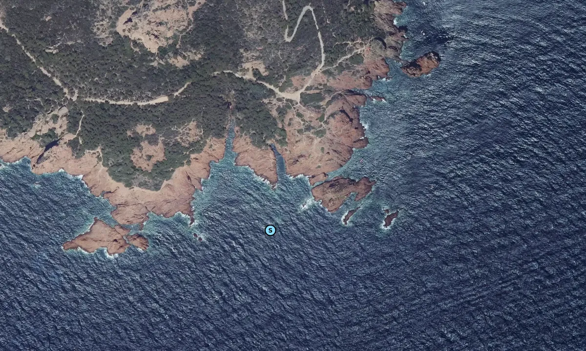 Satelite image of Dramont