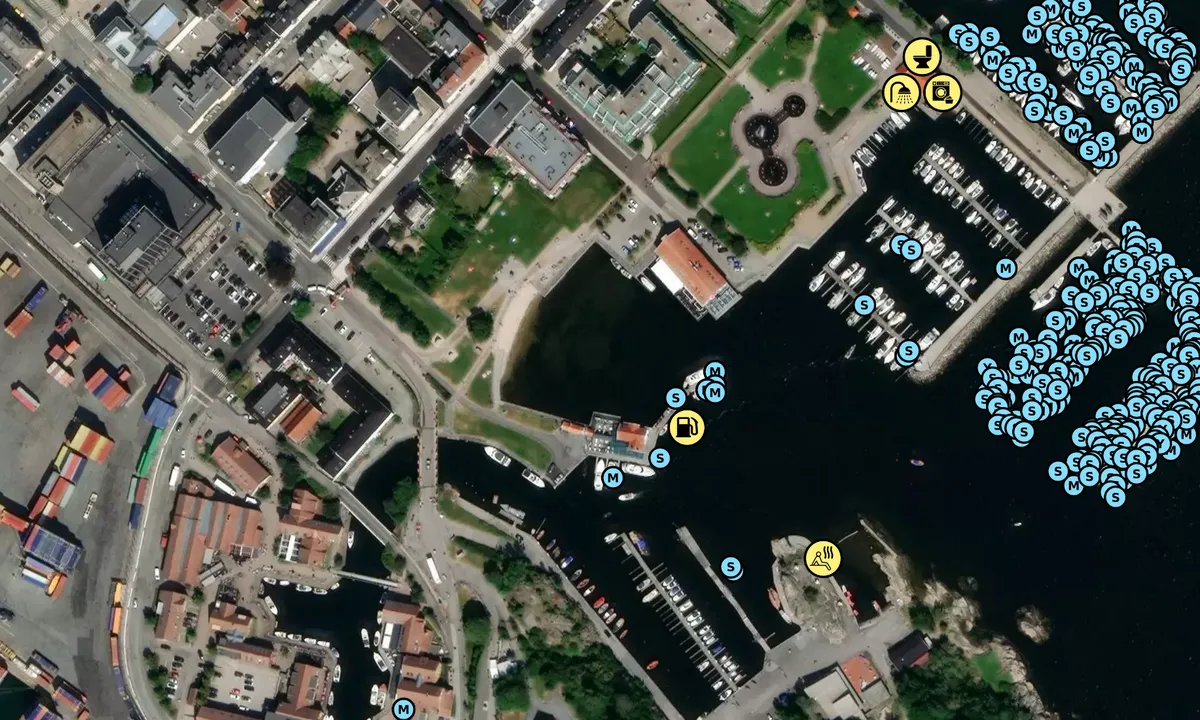 Satelite image of Drivstoff - Hartmanns Marina