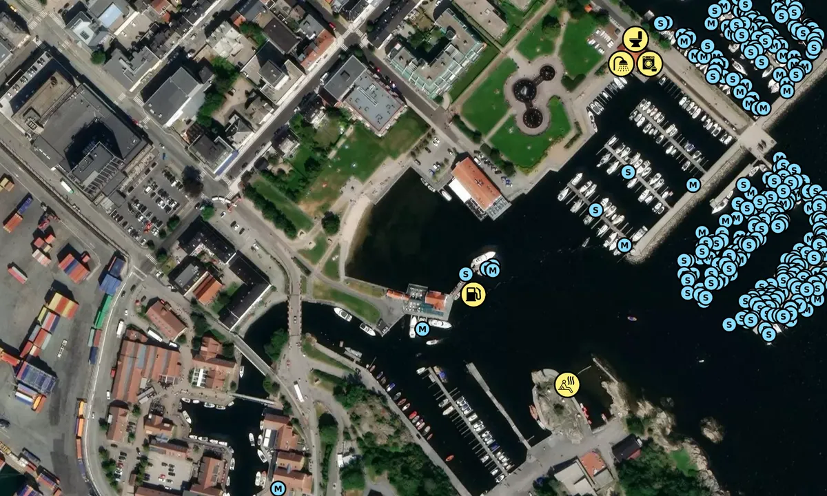 Satelite image of Drivstoff - Hartmanns Marina